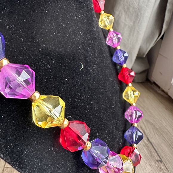 22” Chunky Fun Beaded Necklace - Picture 2 of 7